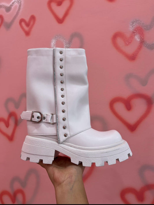 MAIA BOOTS WHITE