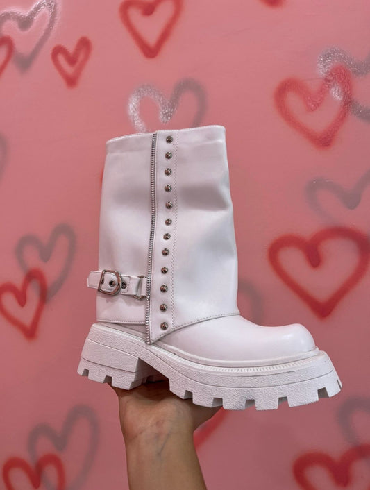 MAIA BOOTS WHITE
