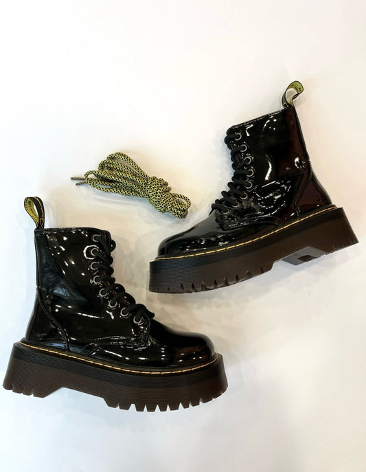 MARTENS CHAROL