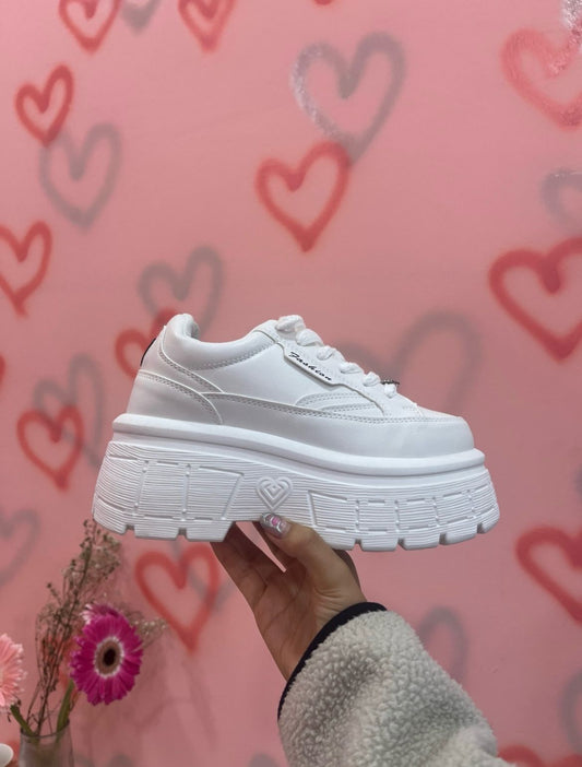 CHUNKY WHITE